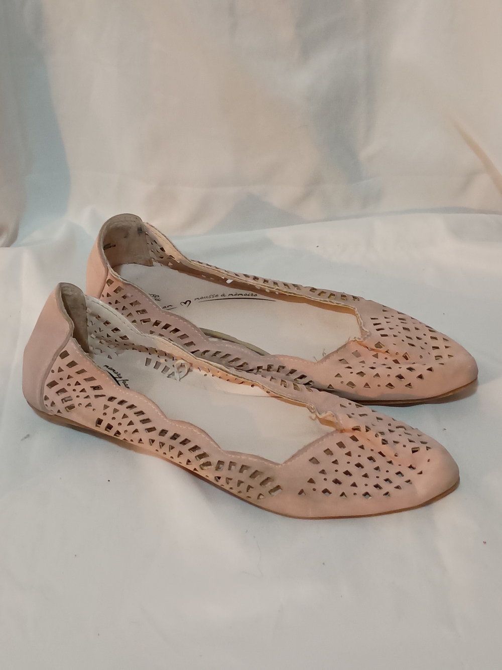 George Light Pink Scalloped Cutout Ballet Flats